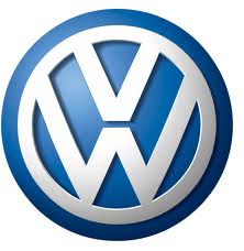 Videoanzeigen: Volkswagen fährt an der Spitze
