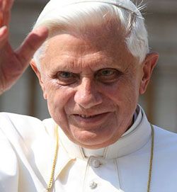 Papst-Rücktritt schlägt hohe Wellen im Web