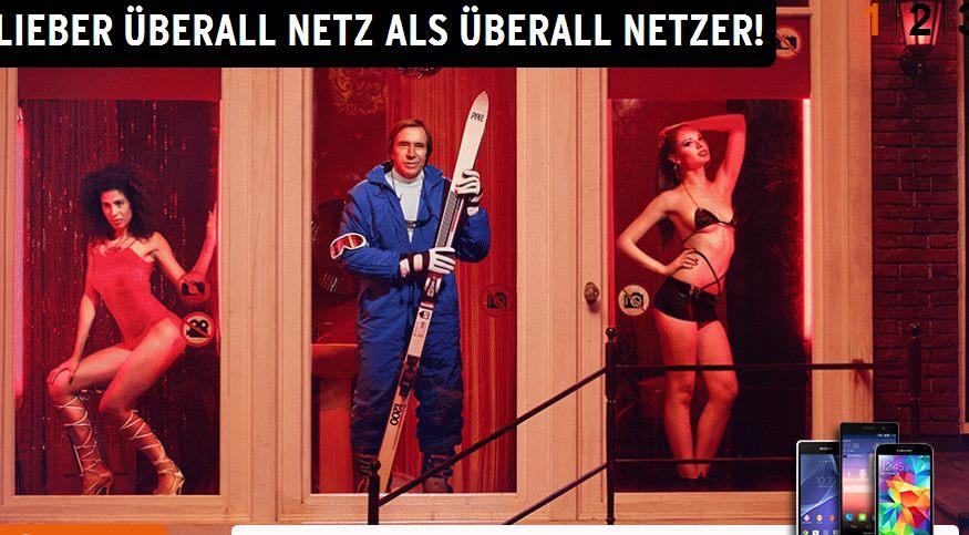 Günther Netzer im Bordell – Otelo startet mit neuer Cross Media Kampagne durch