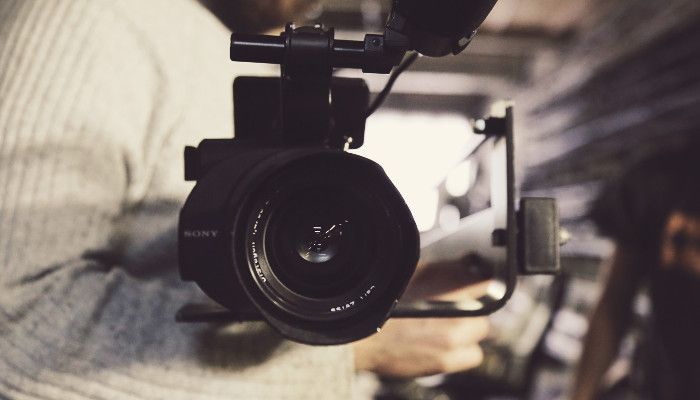 Video Marketing: So berechnen Facebook, YouTube und Co. ihre Views