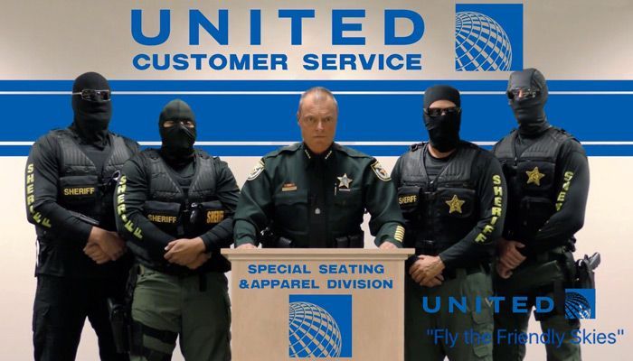 Passagier blutig geschlagen: United Airlines erntet Social Media Shitstorm des Jahres