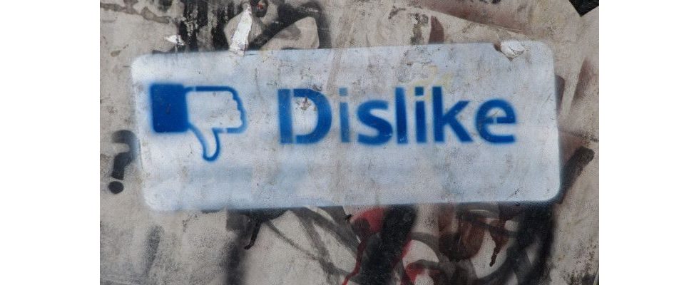 Statt Dislike-Button: Facebook testet Downvotes für Kommentare