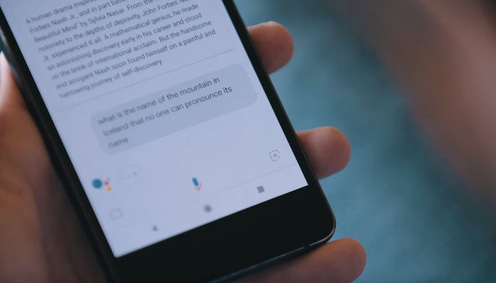 Google Assistant antwortet öfter, besser und ausführlicher als Alexa, Cortana und Siri