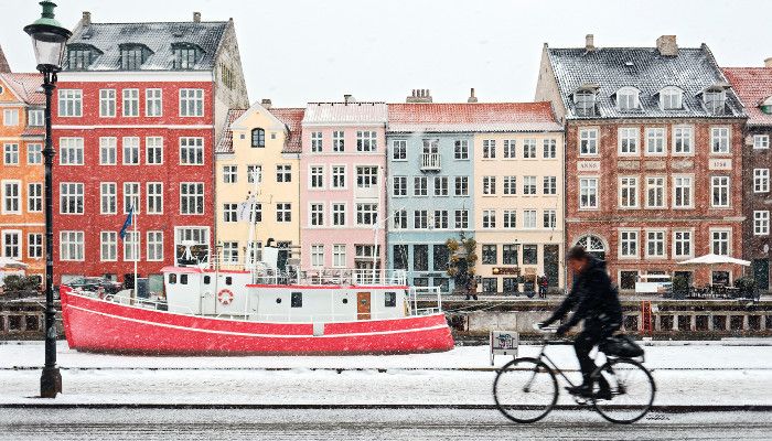 Flache Hierarchien – Wieso wir uns ein Beispiel an Dänemark nehmen sollten