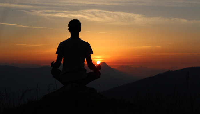 Burnout-Prävention und wachsende Kreativität: Meditation als Allheilmittel