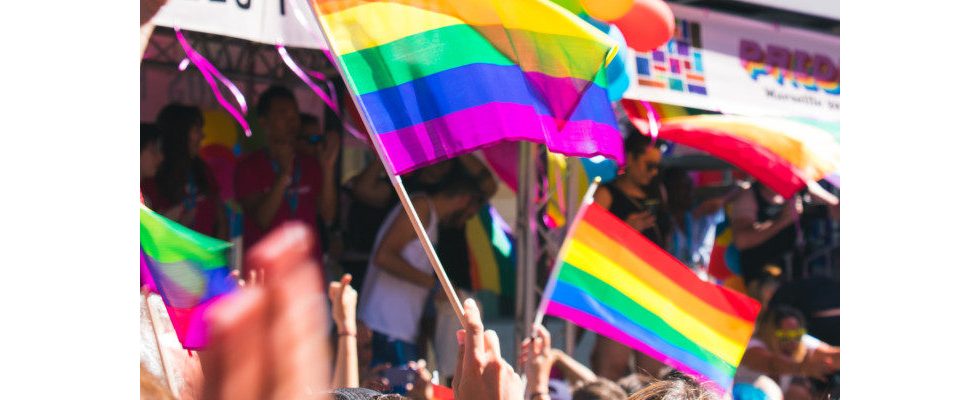 Wegen Hate Speech auf YouTube: Mitarbeiter starten Petition gegen Google als Sponsor der Pride Parade