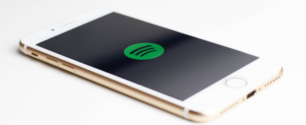 Geld verdienen mit Podcasts: Spotify möchte bezahlte Subscriptions einführen