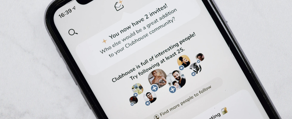 Clubhouse: Kontaktzugriff für Invites nicht mehr nötig