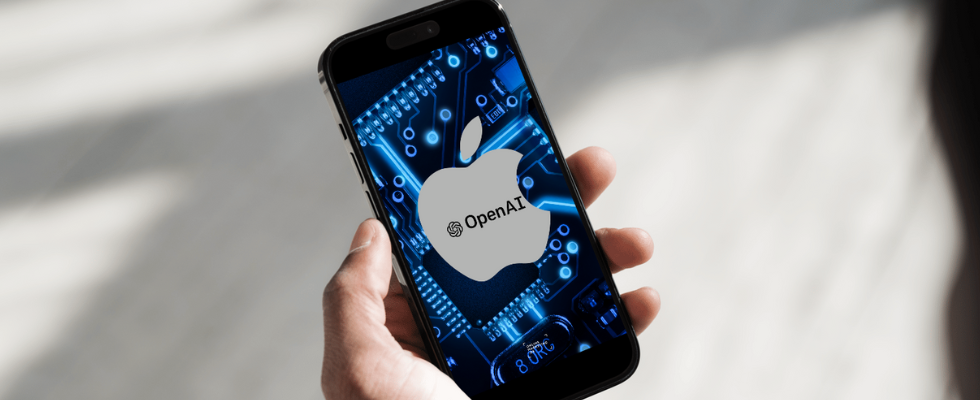 Smartphone mit Apple- und OpenAI-Logo vor grauem Hintergrund