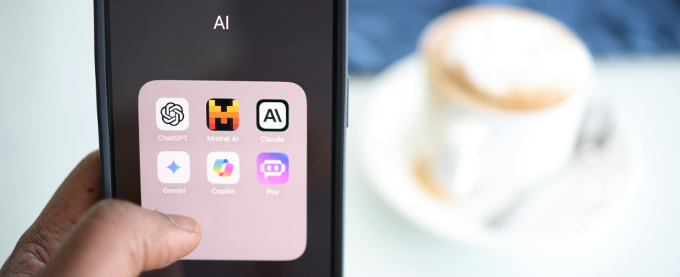KI Apps auf einem Smartphone