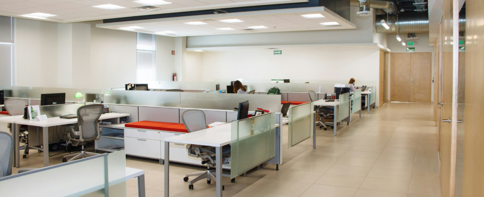 Beschäftigte in Deutschland haben niedrigste Arbeitszeit: Regierung will Überstunden attraktiver machen.