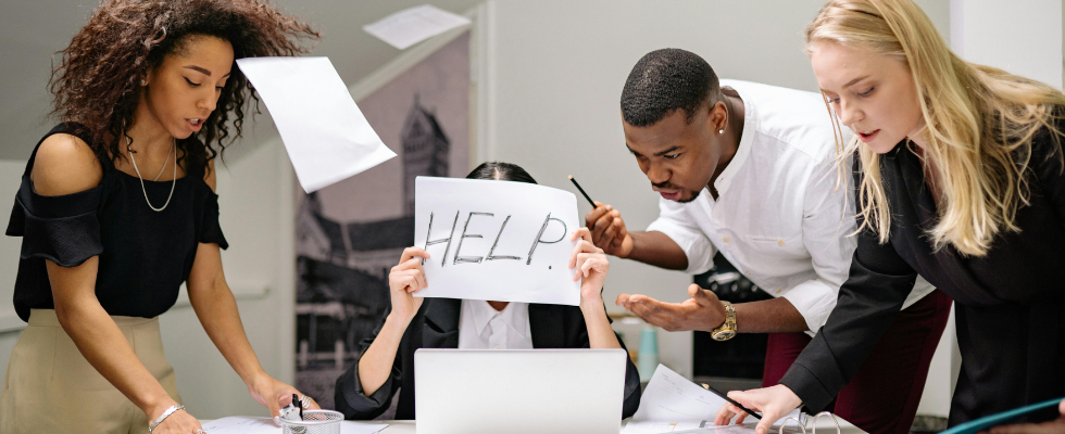 Mehr Arbeit, kein Titel: Das ist Quiet Hiring