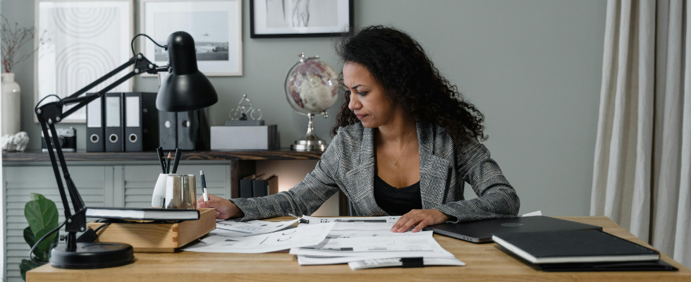 Licht ins Dunkel der Löhne: Gehaltstransparenz in Europas Arbeitswelt