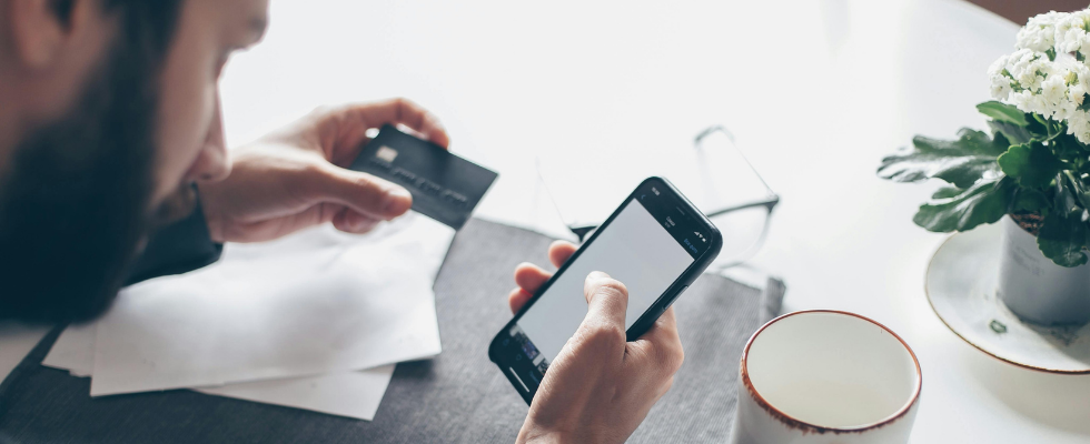 Scam im Karrierenetzwerk: Warum LinkedIn immer häufiger zur Betrugsfalle wird