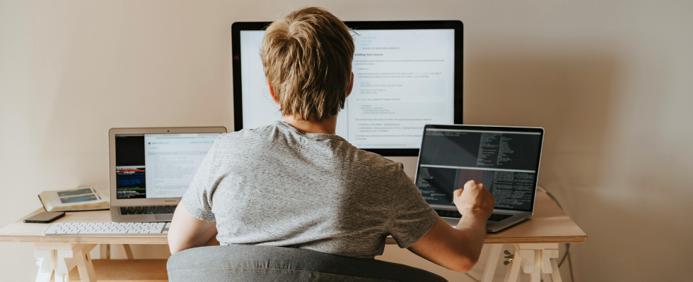 Ohne KI chancenlos? 58 Prozent der Beschäftigten nutzen KI im Bewerbungsprozess