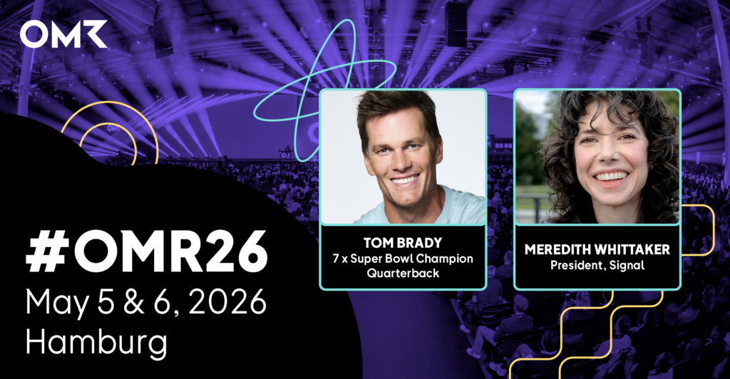 OMR Speaker im Profil, Bühne im Hintergrund