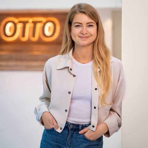 Elena Rasmussen, Portrait