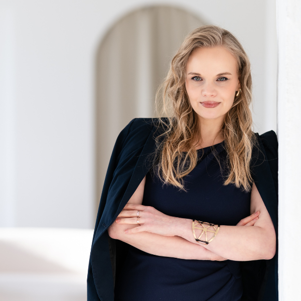 Melanie Hartstock, Portrait