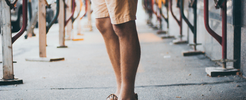 Das ist der Dresscode im Sommer bei der Arbeit