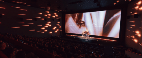 Sind Fans die bessere Werbung? BookTok macht es vor – Ein Abend mit „Verity“ und Kino-Insights von Dimitri Herber